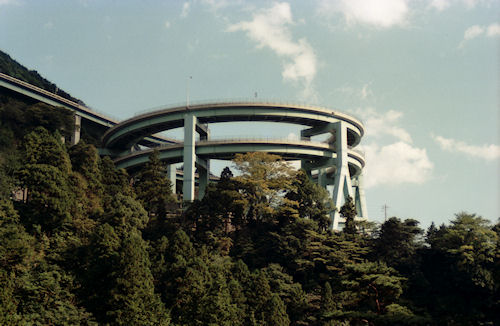 河津03ループ橋