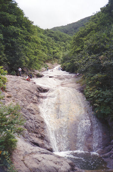 北海道38カムイワッカ湯の滝