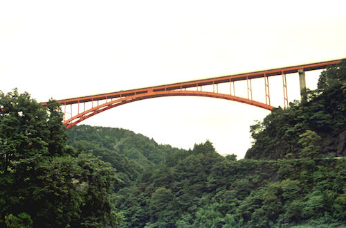 宮が瀬01虹の大橋