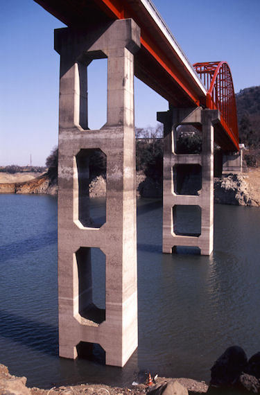 津久井湖〈渇水〉32