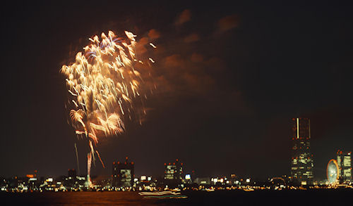 横浜花火02