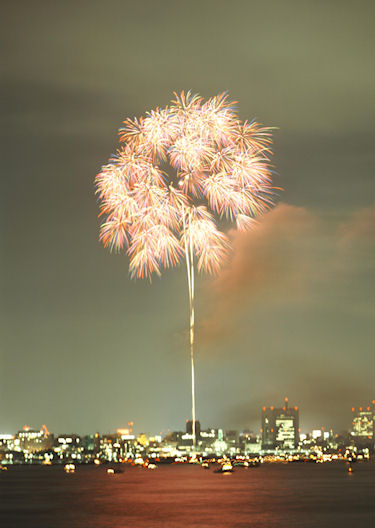 横浜花火13