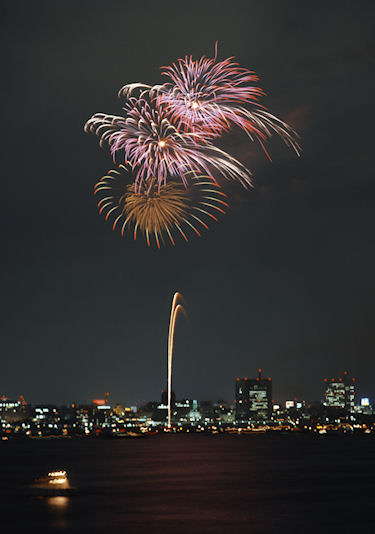 横浜花火18