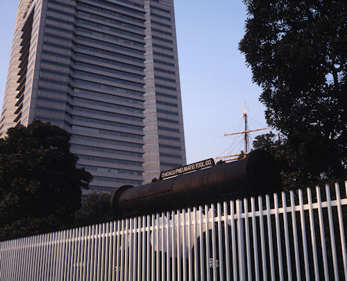 みなとみらい24ランドマークタワー